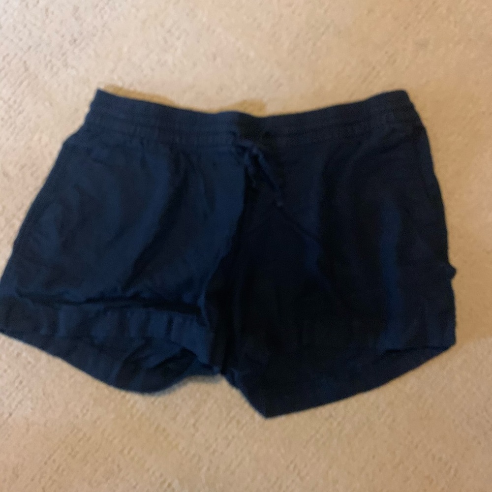 Black Old Navy Linen Shorts - Large